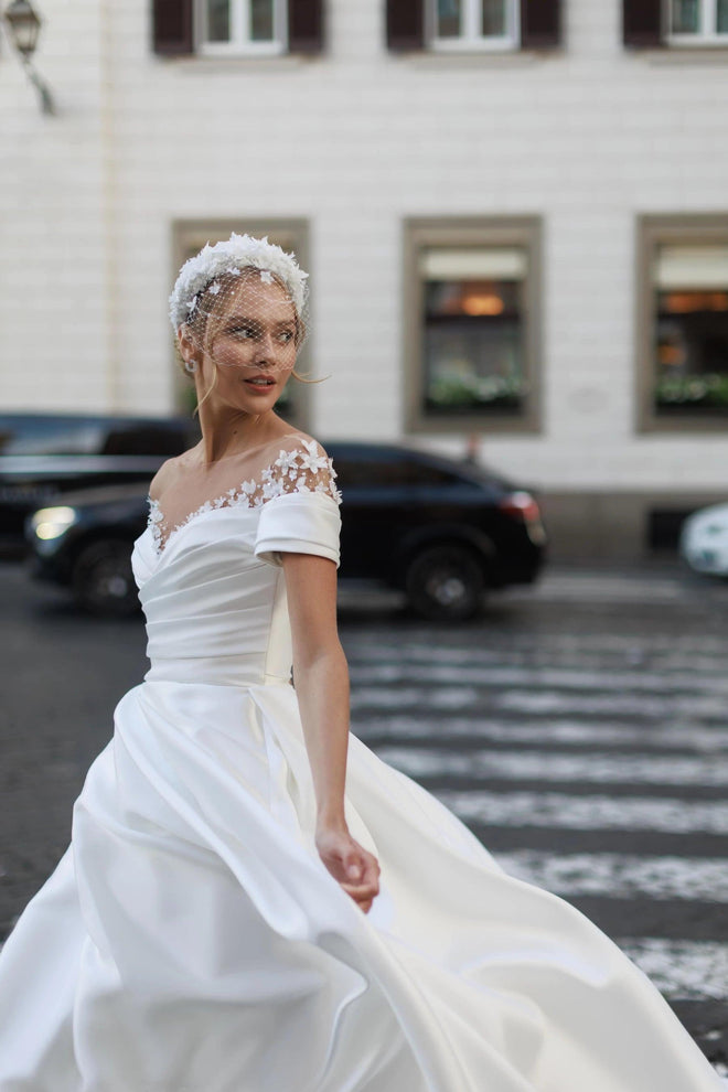 Olivia - Wedding Store Nikolina GmbH