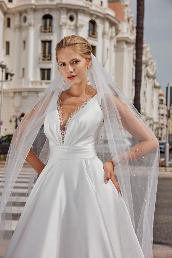 Camila - Wedding Store Nikolina GmbH