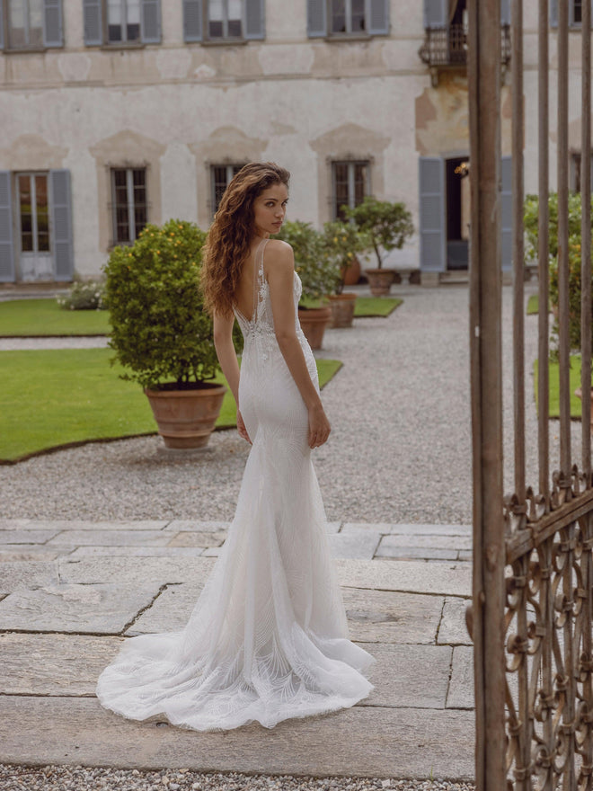 Turin - Wedding Store Nikolina GmbH