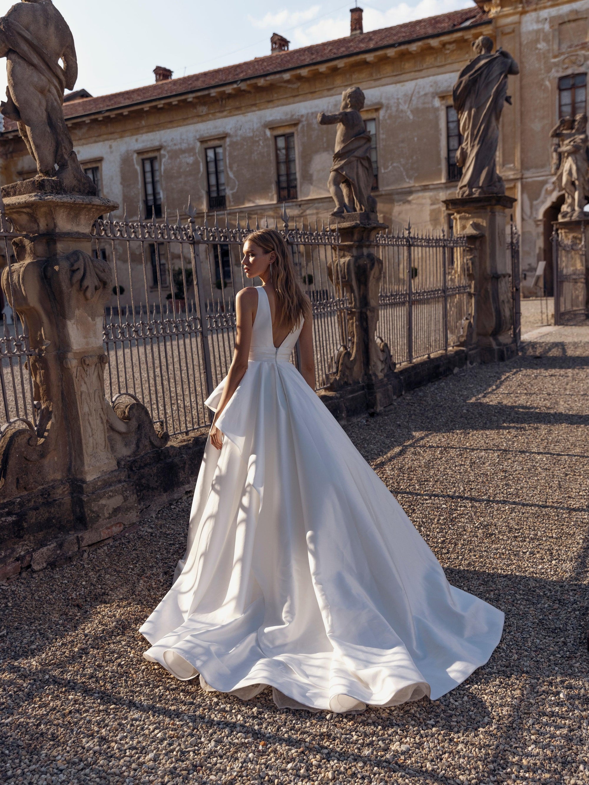 Walter - Wedding Store Nikolina GmbH 